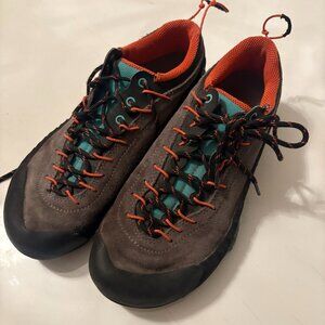 La Sportiva TX4 Approach Shoes Womens 7.5 (39)